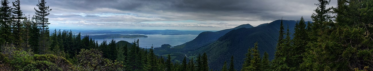 issaquah Mountains Banner